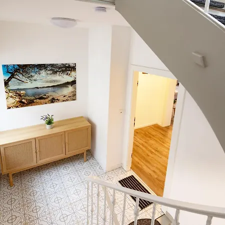 Apartment Exklusive Mit Ahrblick 1 Und Dachterrasse